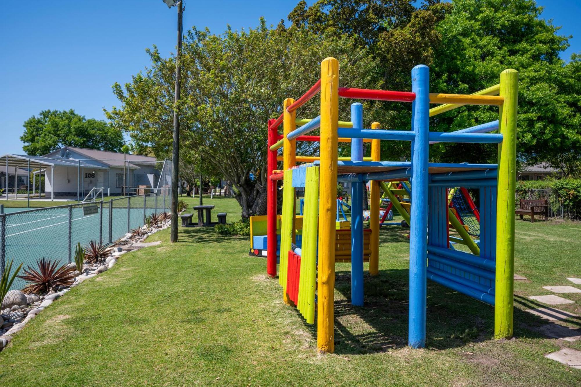 Pine Lodge ג'ורג' מראה חיצוני תמונה